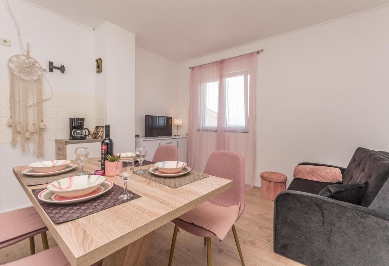 Agape Apartments Biograd Na Moru Extérieur photo