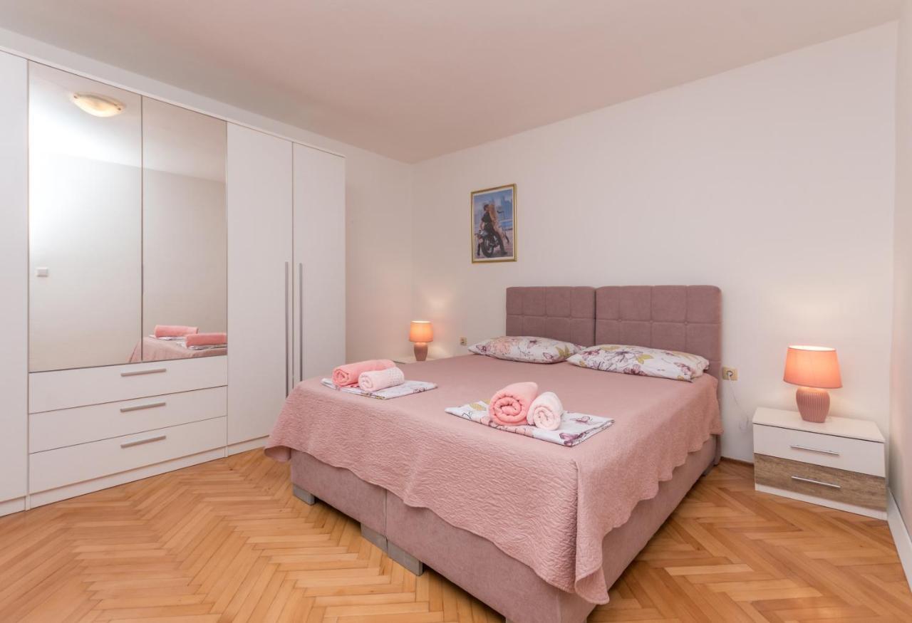 Agape Apartments Biograd Na Moru Extérieur photo