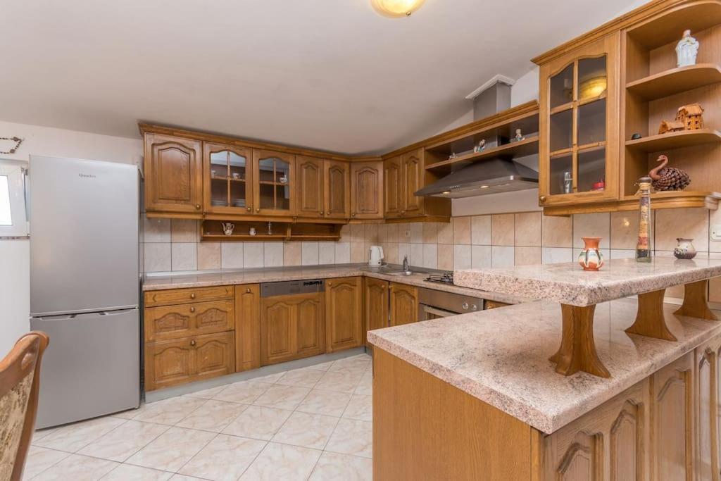 Agape Apartments Biograd Na Moru Extérieur photo